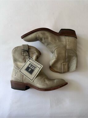 Frye Cream Leather Short Western Boots